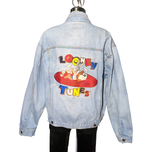 Top Line Looney Tunes Blue Denim Embroidery Back Size XL - Picture 7 of 16